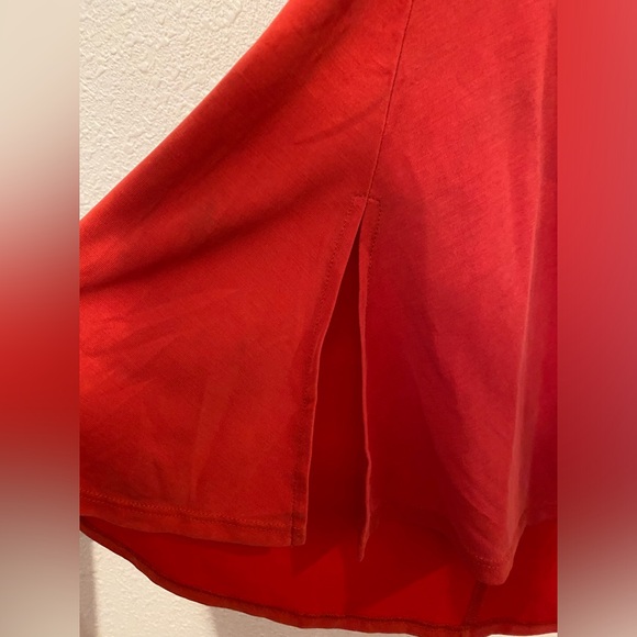 Lularoe Perfect T Top Tunic Shirt Tee Solid Red Split Hem XXS - Picture 3 of 6